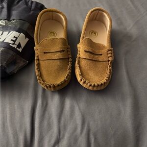 Dadawen Kids' Soft Suede Slip On Loafers